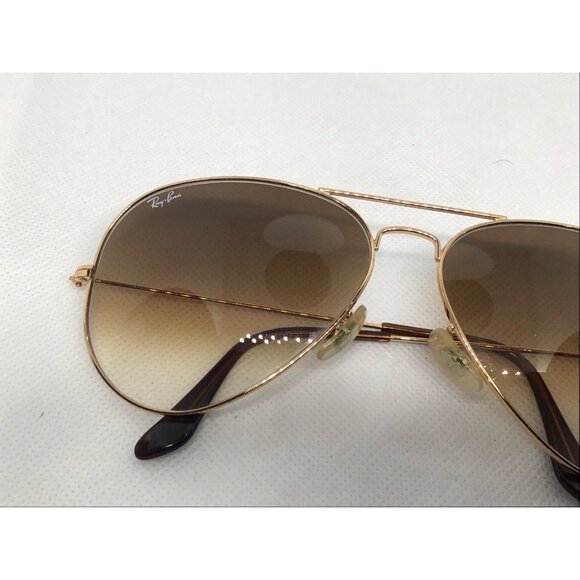 Ray-Ban Aviator RB3025 001/57 Classic Polarized Sunglasses - Picture 9 of 10